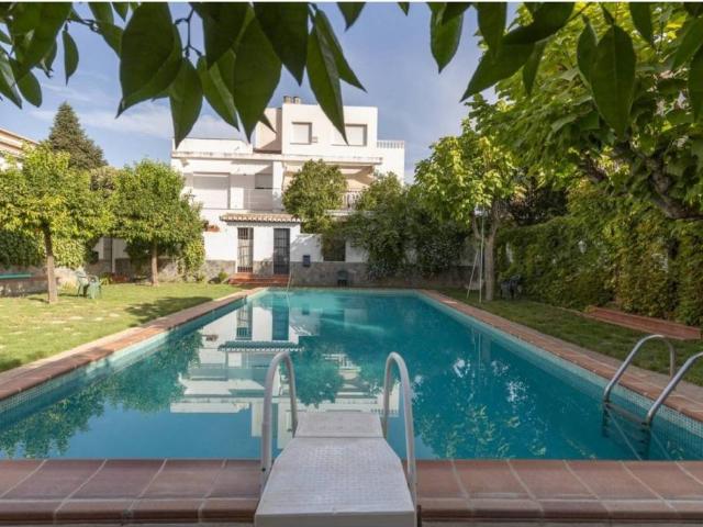 Casa en venta en Genil, Comarca de la Vega de Granada