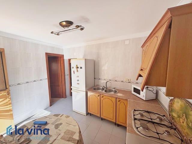 Casa en venta en Antequera, Andalucía