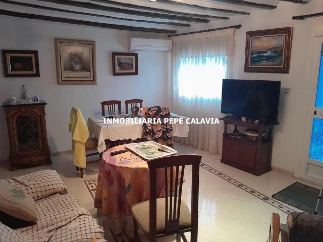 Casa en venta en Ibros, Jaén