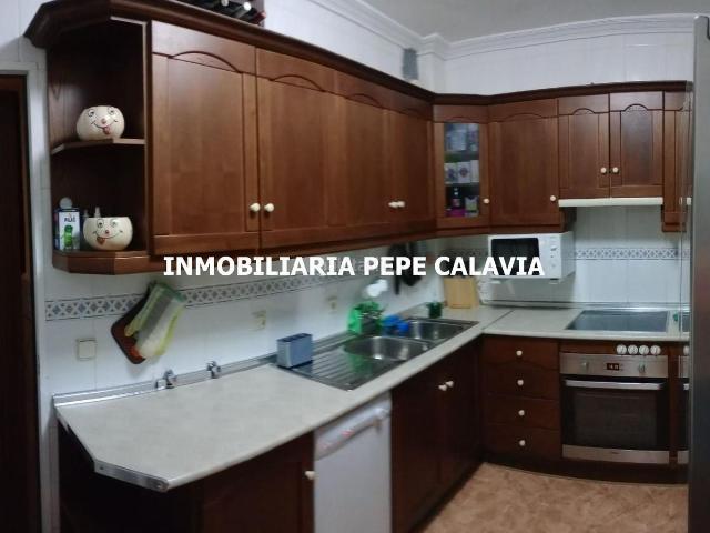 Casa en venta en Ibros, Jaén