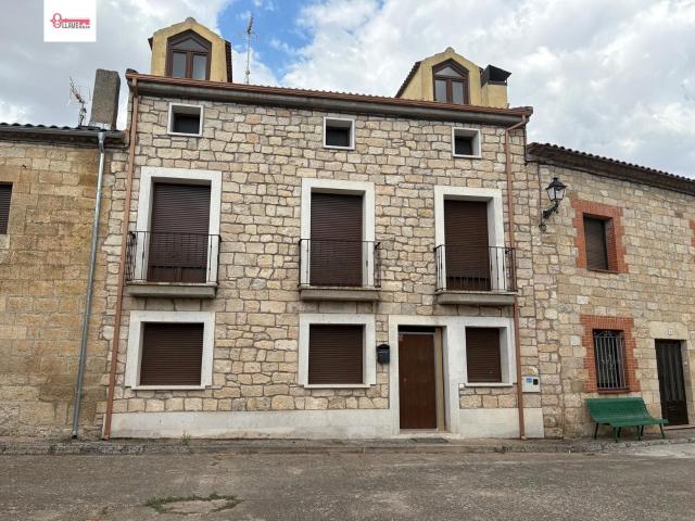Casa en venta en Iglesias, Castilla y León