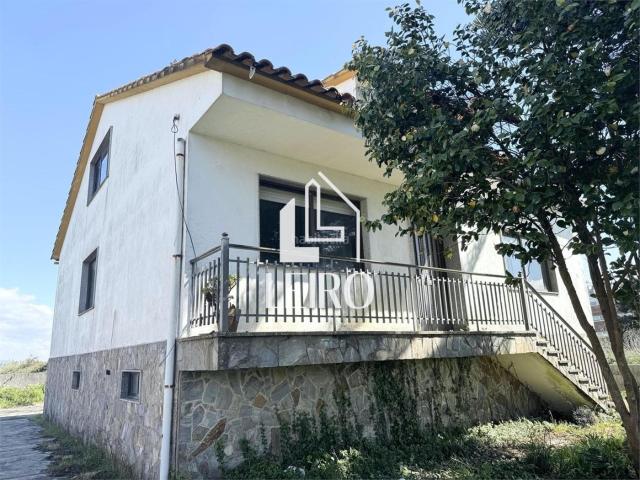 Casa en venta en A Illa de Arousa, O Salnés