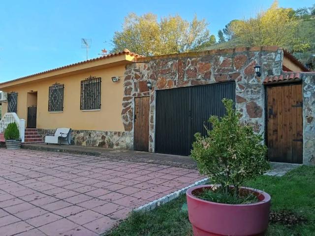 Casa en venta en Illana, Castilla-La Mancha