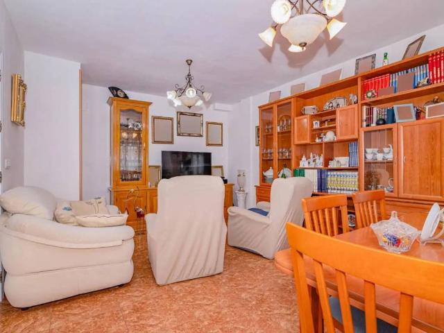 Casa en venta en Alomartes, Comarca de Loja