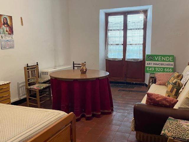 Casa en venta en Iniesta, Castilla-La Mancha