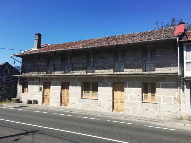 Casa en venta en O Carballiño, Galicia