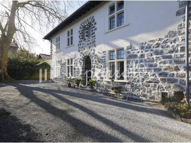 Casa en venta en Irun, Guipúzcoa