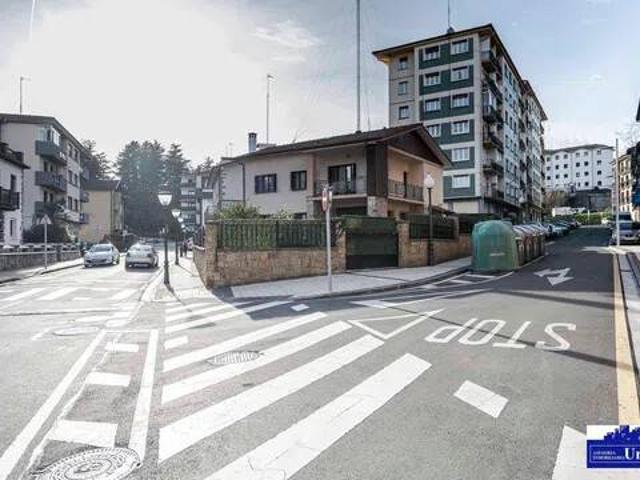 Casa en venta en Irun, Guipúzcoa
