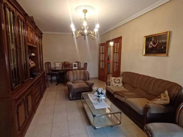 Casa en venta en Íscar, Valladolid