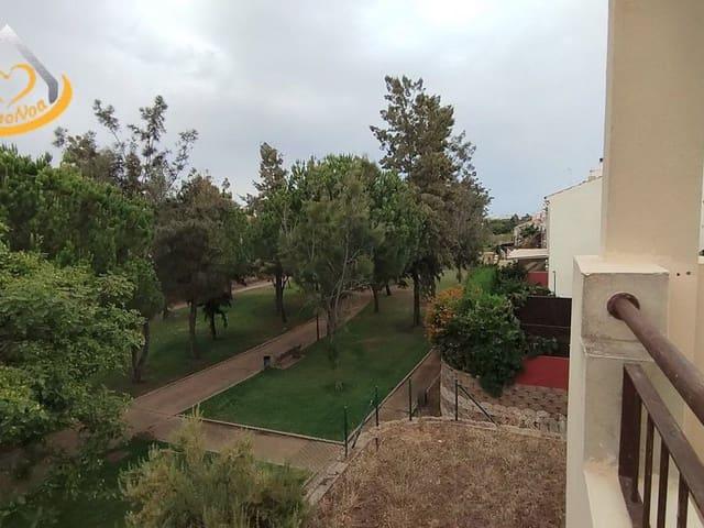 Casa en venta en Isla Cristina, Huelva