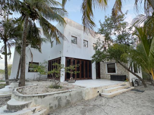 Casa en venta en Lázaro Cárdenas, Quintana Roo