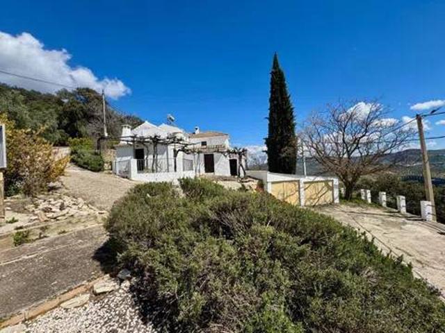 Casa en venta en Iznájar, Andalucía