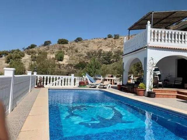Casa en venta en Iznájar, Andalucía