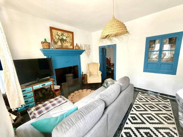 Casa en venta en Iznájar, Andalucía