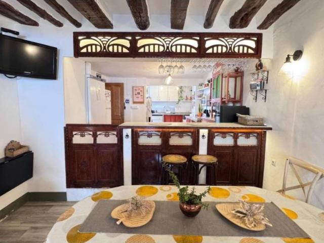Casa en venta en Iznájar, Andalucía