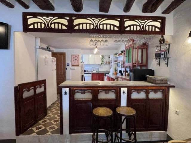 Casa en venta en Iznájar, Andalucía
