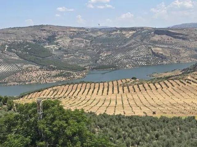 Casa en venta en Iznájar, Andalucía