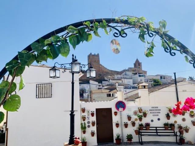 Casa en venta en Iznájar, Valdearenas