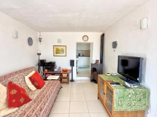 Casa en venta en Iznate