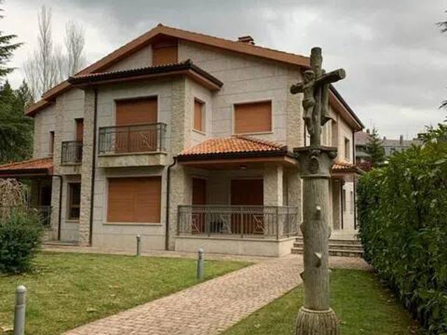 Casa en venta en La Jacetania, Aragón