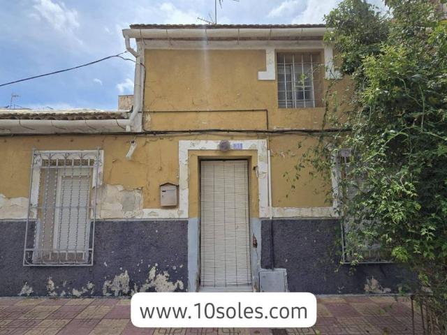 Casa en venta en Jacarilla