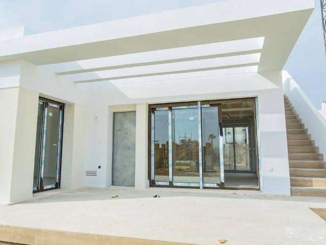 Casa en venta en Jacarilla, Valencia