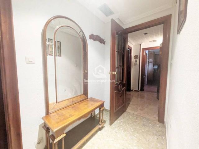 Casa en venta en Jaén, Andalucía