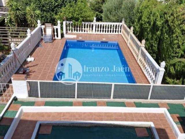 Casa en venta en Jaén, Andalucía