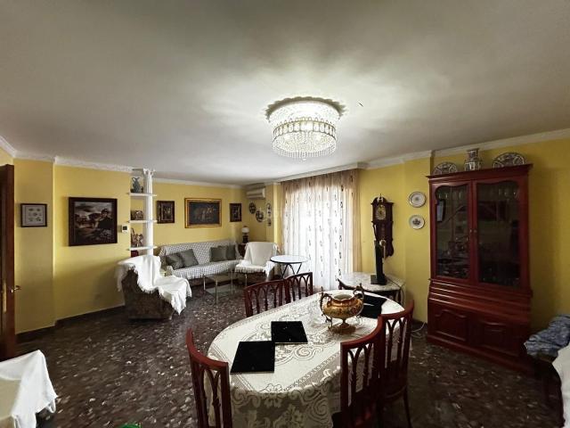 Casa en venta en San Bartolomé, Jaén