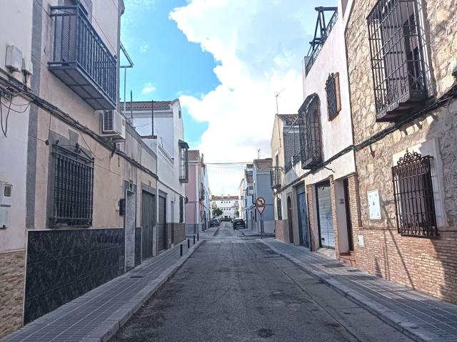 Casa en venta en San Bartolomé, Jaén