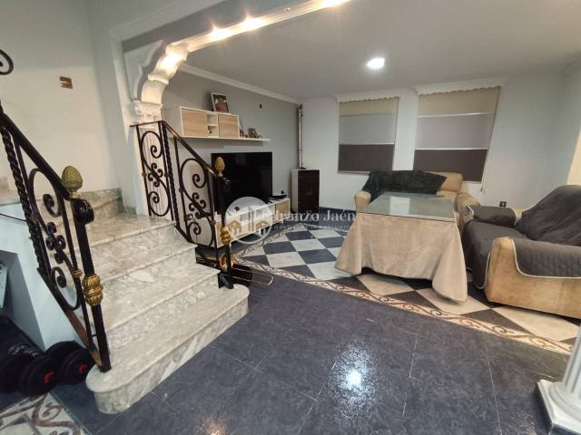 Casa en venta en San Bartolomé, Jaén