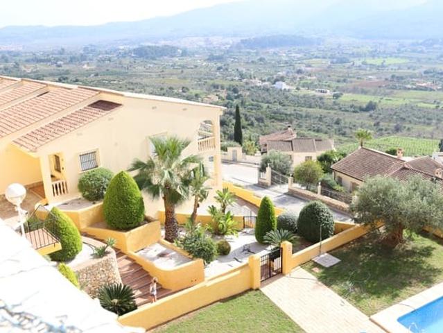 Casa en venta en Urbanización Solana Park, la Marina Alta