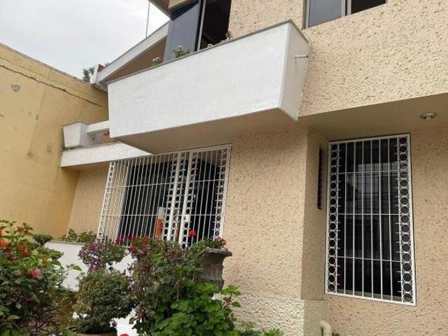 Casa en venta en Tlalnepantla De Baz, Estado de México