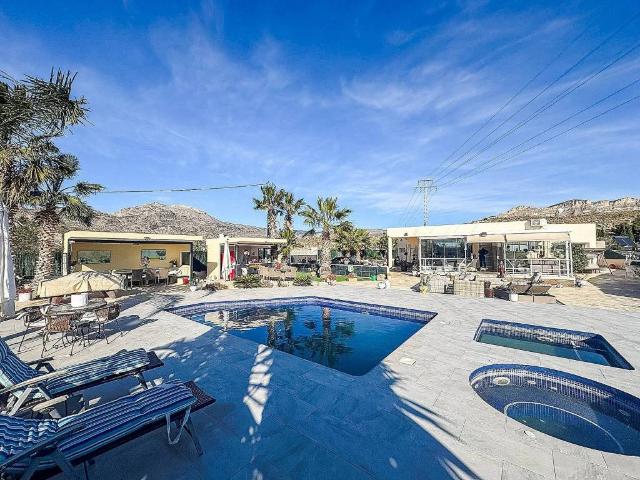 Casa en venta en Jijona