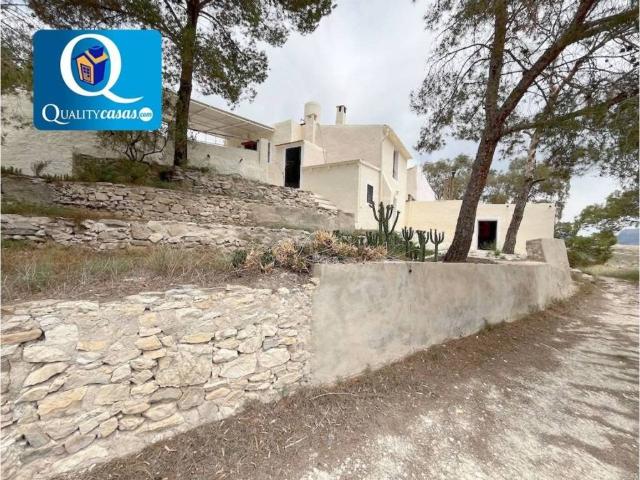 Casa en venta en Jijona