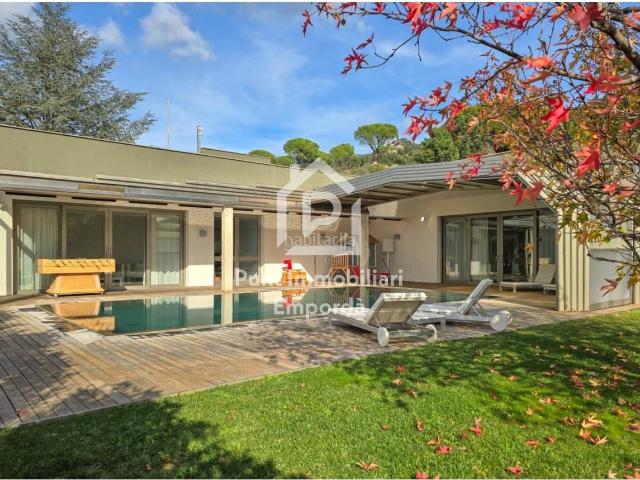 Casa en venta en Alt Empordà, Catalunya