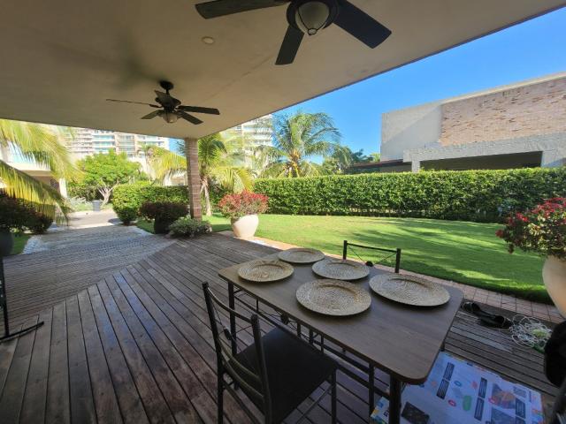 Casa En Venta En Juan De Acosta V172502