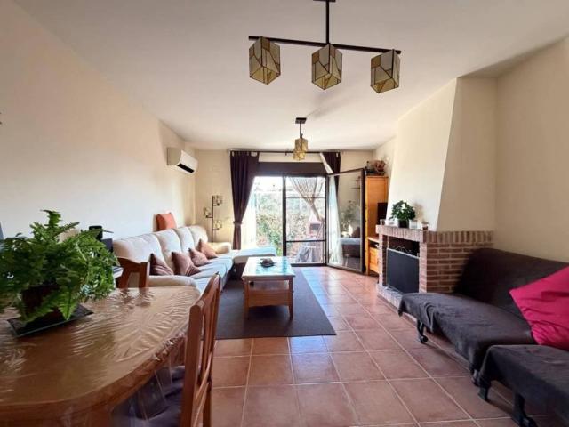 Casa en venta en La Adrada, Castilla y León