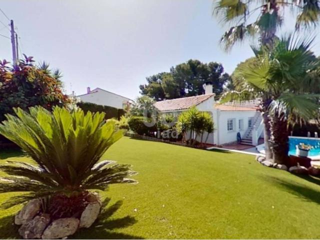 Casa en venta en La Bisbal Del Penedès