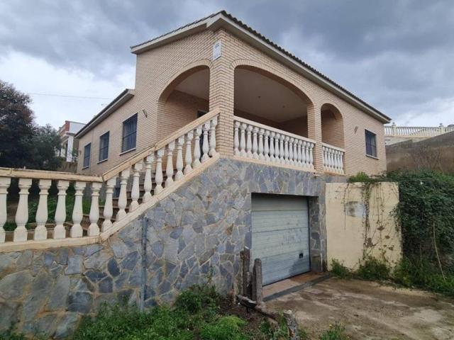 Casa en venta en La Bisbal Del Penedès, el Priorat de la Bisbal