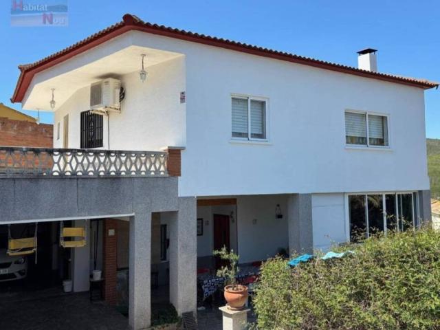 Casa en venta en La Bisbal Del Penedès
