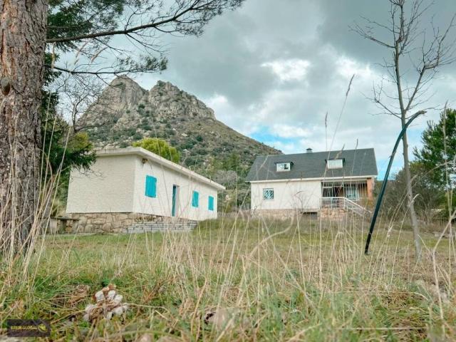 Casa en venta en La Cabrera, Madrid