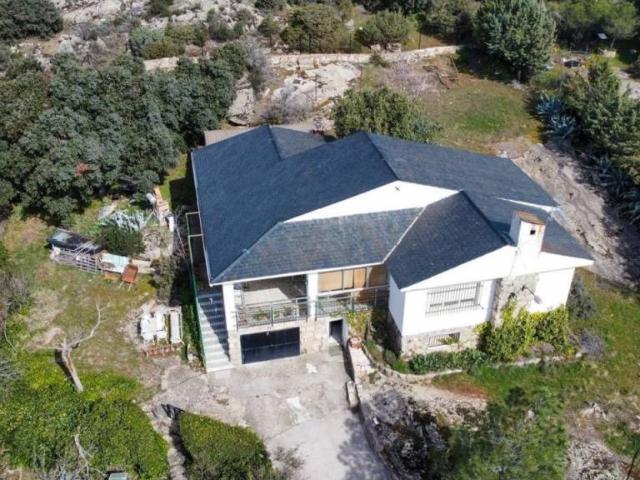Casa en venta en La Cabrera, Madrid