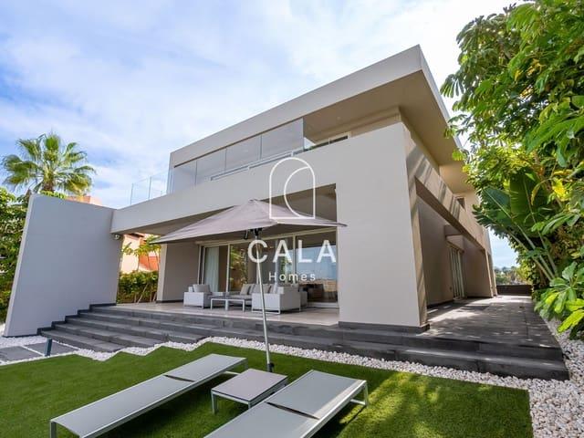 Chalet en venta en La Caleta, Adeje