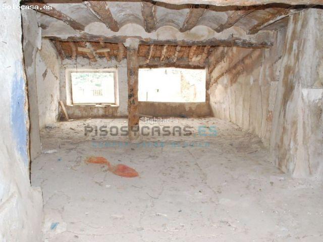 Casa en venta en La Serranía, Valencia