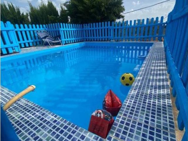 Casa en venta en La Carlota, Andalucía