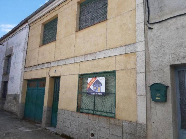 Casa en venta en La Carrera, Navalmoro