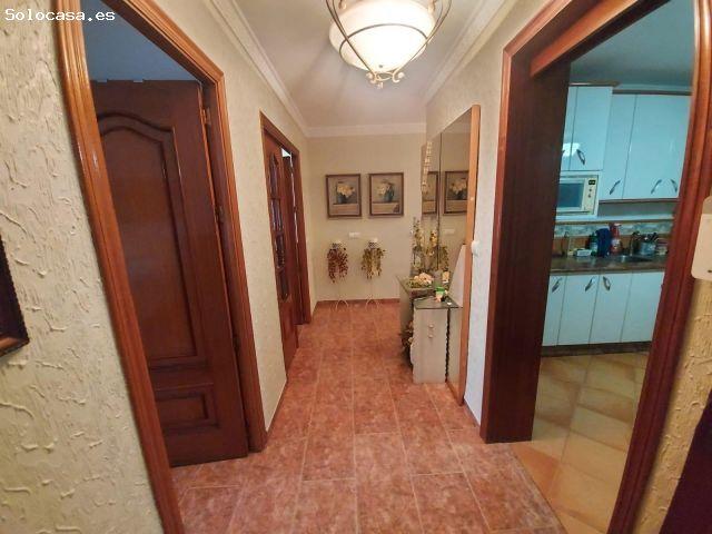 Casa en venta en La Curva, Adra