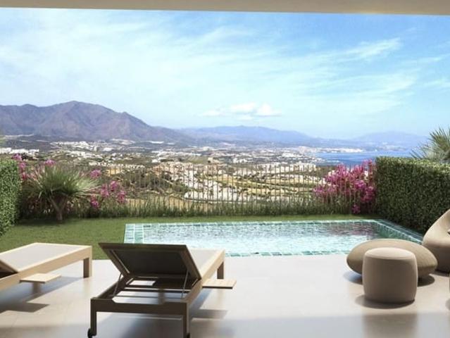 Casa en venta en San Luis de Sabinillas, Costa del Sol Occidental