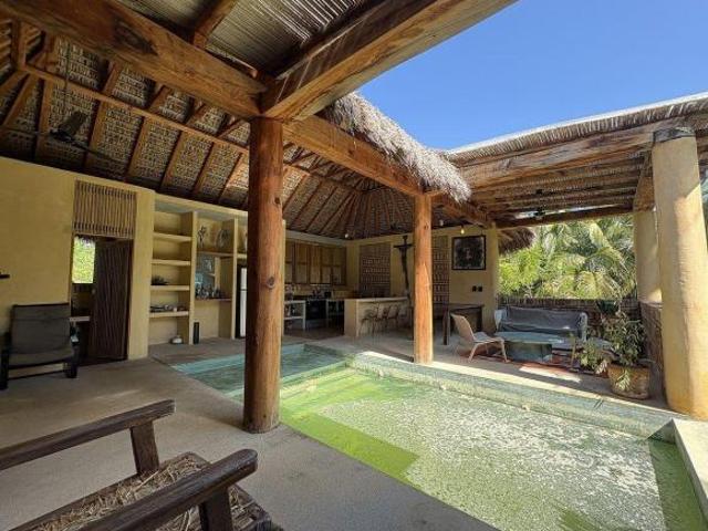 Casa en venta en Santa María Colotepec, Oaxaca